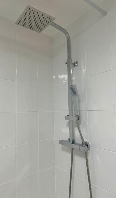 Stylish 2 Bedrooms Flat In A Quiet Cul-De-Sac Area, Near Sheffield City Centre With Free Parking ภายนอก รูปภาพ