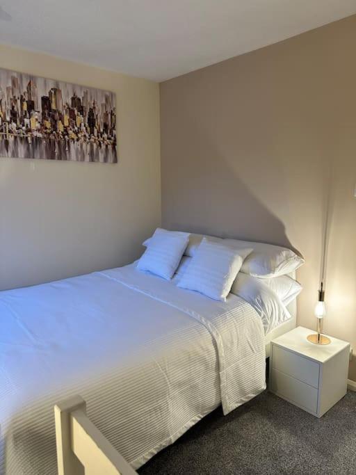 Stylish 2 Bedrooms Flat In A Quiet Cul-De-Sac Area, Near Sheffield City Centre With Free Parking ภายนอก รูปภาพ