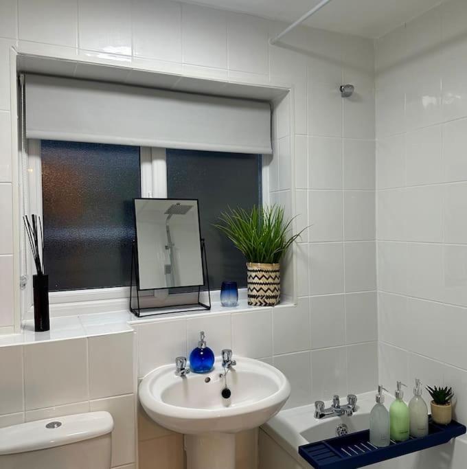 Stylish 2 Bedrooms Flat In A Quiet Cul-De-Sac Area, Near Sheffield City Centre With Free Parking ภายนอก รูปภาพ