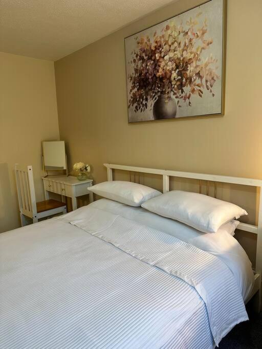Stylish 2 Bedrooms Flat In A Quiet Cul-De-Sac Area, Near Sheffield City Centre With Free Parking ภายนอก รูปภาพ